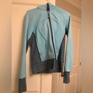 Lululemon women’s zip up sweater